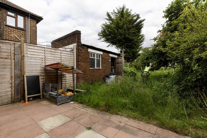 			3 Bedroom, 2 bath, 1 reception Semi-Detached House			 Cheviot Gardens, Golders Green